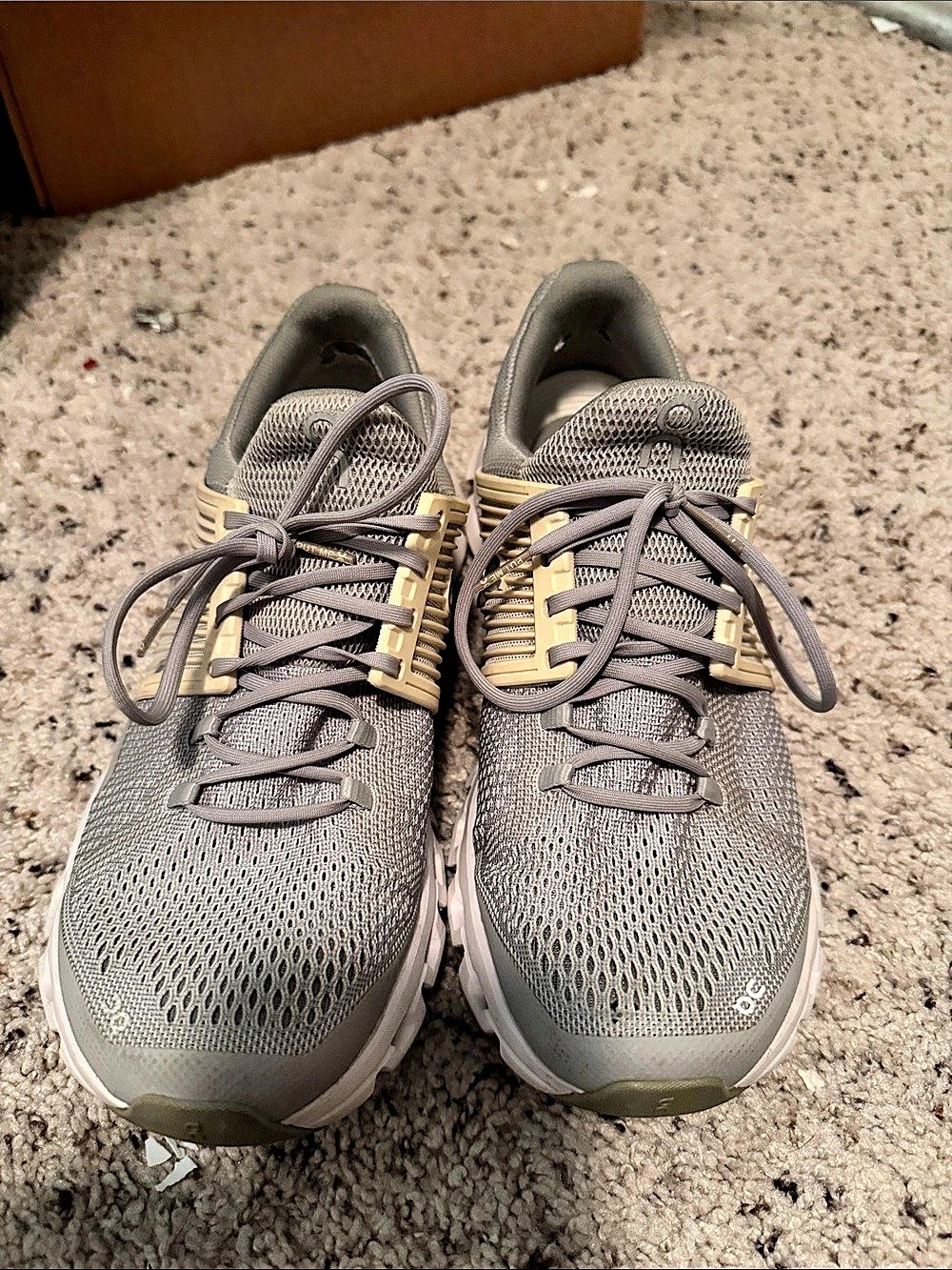 On Cloudswift Women's Gray & Gold Athletic Shoes